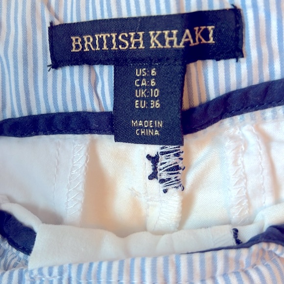 British Khaki Women’s Embroidered Shorts. Size 6. - Picture 3 of 3